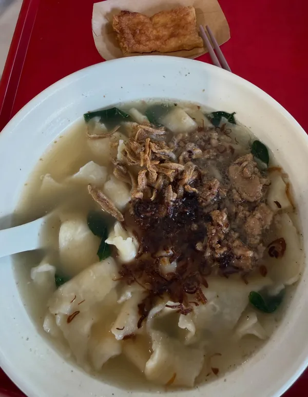 Minced meat mee hoon kuey ($5) + fried tau kee ($1) @ Belly First Banmian Hot Hot!
