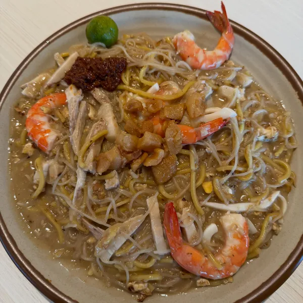 Hokkien mee ($10.30 large) @ Hoe Kee Hokkien Mee, Tampines 1!