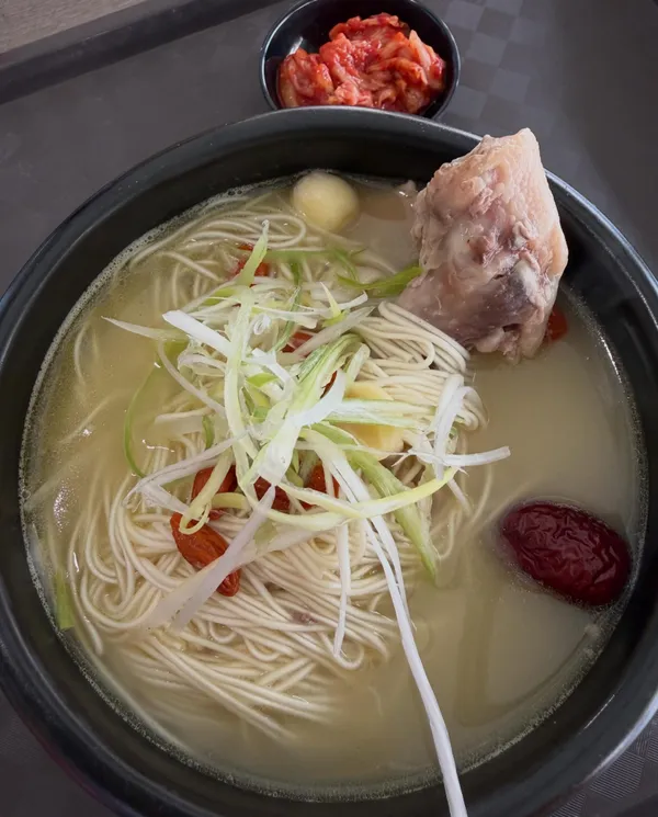 Collagen omma ($6.80) + mee sua ($0.70) @ OMMA Chicken Soup, Marine Parade!